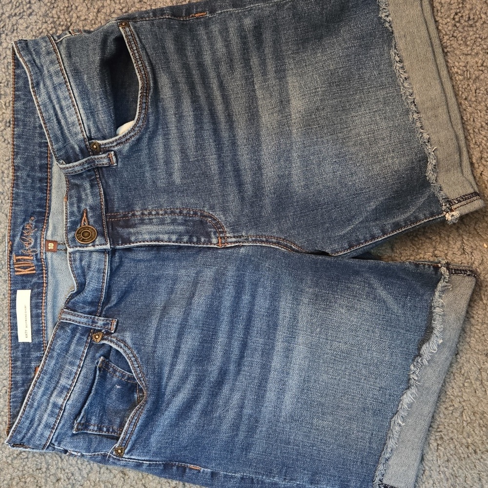 KUT from the Kloth Katy Boyfriend Cuffed Denim Shorts sz 10